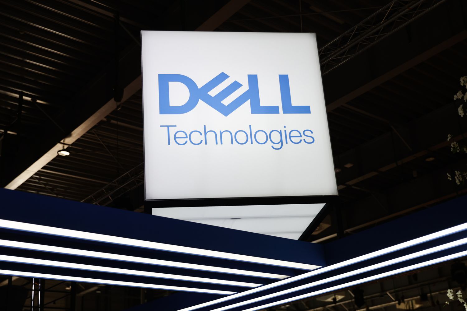 Dell Technologies shares dropped 4.9%. 

Image Source: Investopedia 